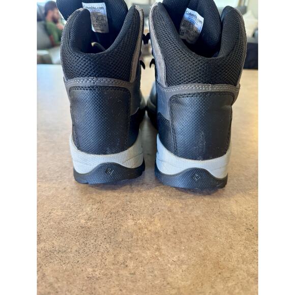 Columbia Newton Ridge Plus Waterproof Hiking Boots Charcoal Women's Size 9.5 - Picture 10 of 11